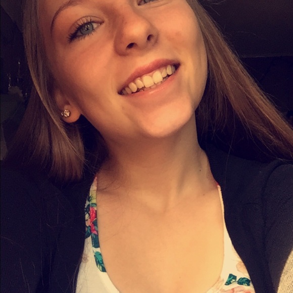 Meet your Posher, Samantha - Picture 1 of 1