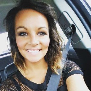 Meet your Posher, Vanessa