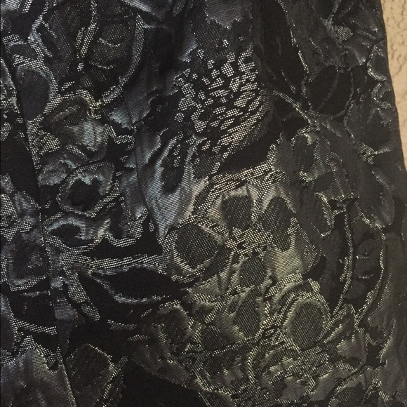 🆕 Pretty in Black party dress - Picture 3 of 4