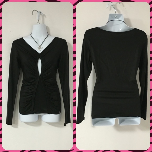 NWT! black cutout top from Paris - Picture 3 of 3