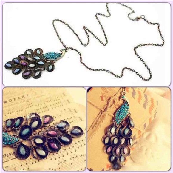 Beautiful Tavoos Necklace - Picture 2 of 4