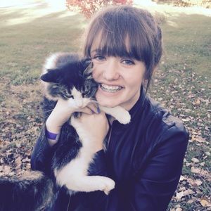 Meet your Posher, Lea