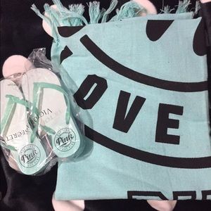 VS PINK Beach Blanket