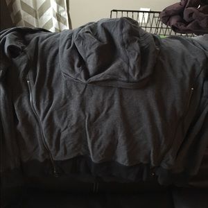 Lululemon Sweatshirt (12)