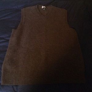 Banana republic brown v-neck sweatervest 100% wool