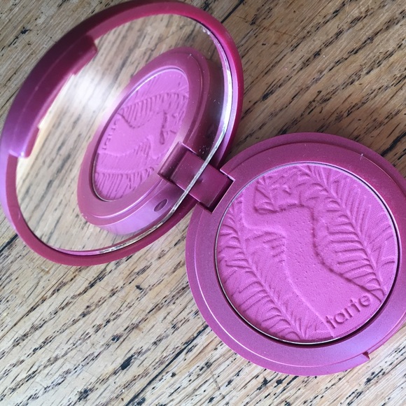 Tarte Amazonian Clay 12-Hour Blush in Flush