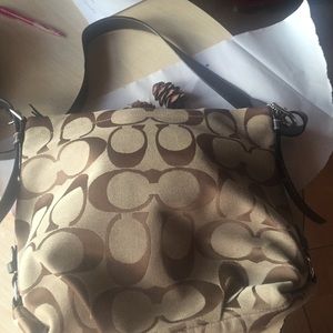 EUC Auth Coach sig Brown Shoulder bag