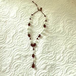 White House black market Y necklace