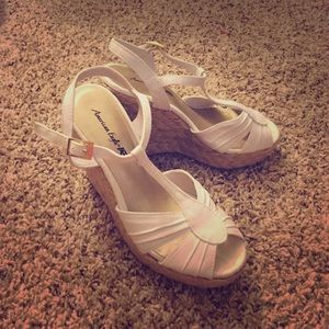 White casual wedges