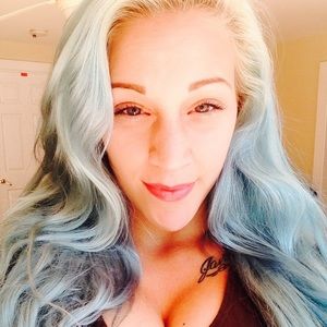 Meet your Posher, Erica