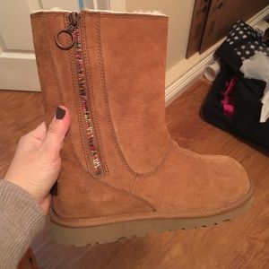 Short Ugg Boot