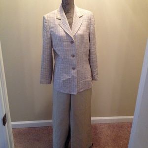 Rena Rowan Pant Suit