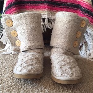 Beige Women's Lattice Cardy UGG