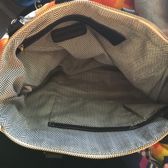 Steve Madden cross body medium-sized handbag - Picture 3 of 3