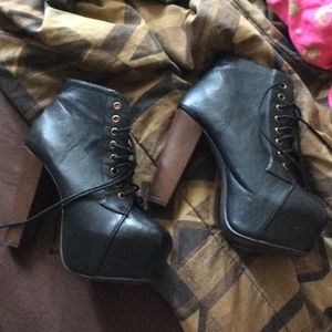 Some nice ankle heels