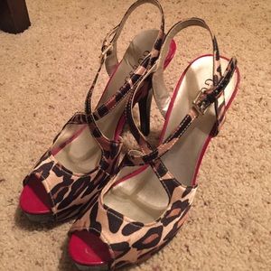 guess leopard print heels