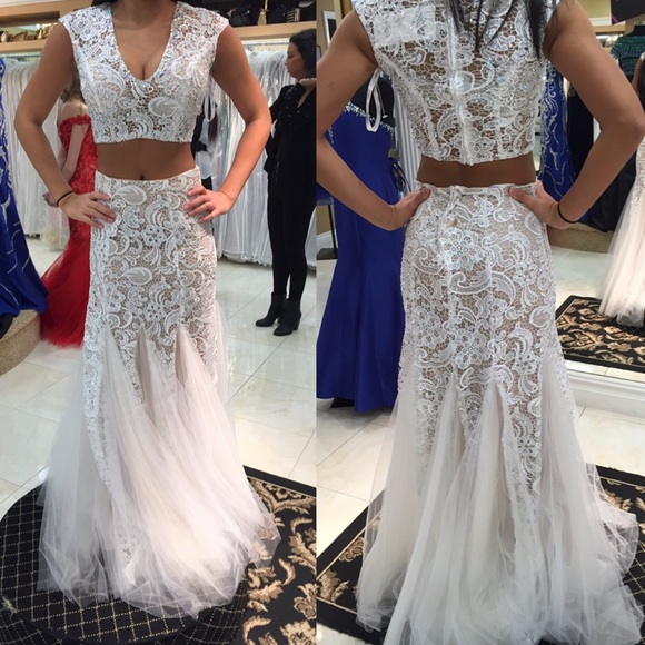 White lace two piece Prom dress - Picture 3 of 3