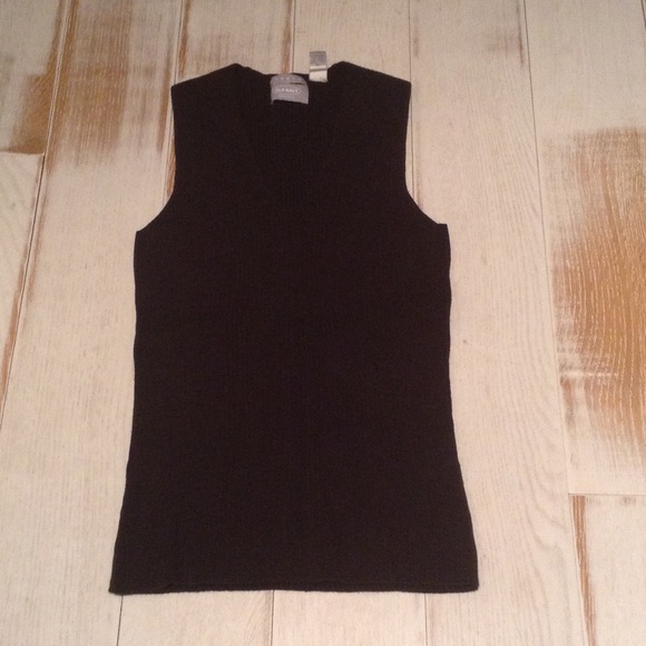 Old Navy sleeveless sweater