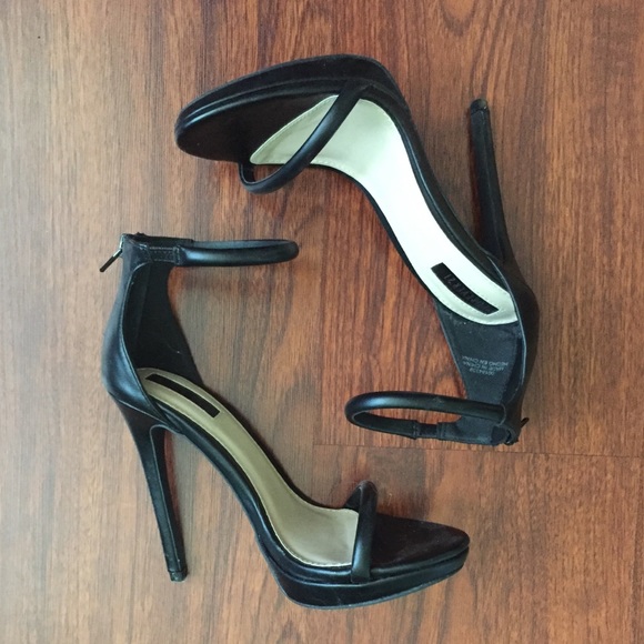FOREVER 21 sandal heels