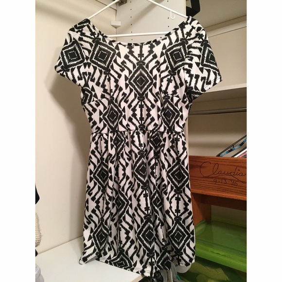 Printed dress