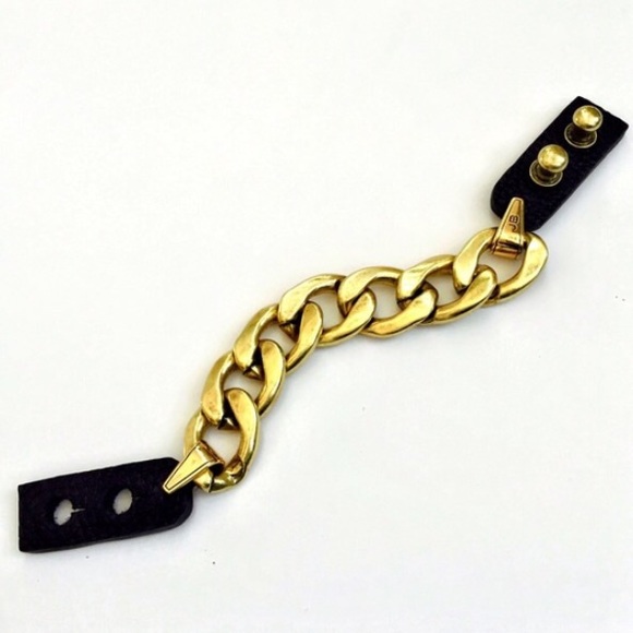 Jenny Bird Gold Riri Bracelet. - Picture 3 of 5