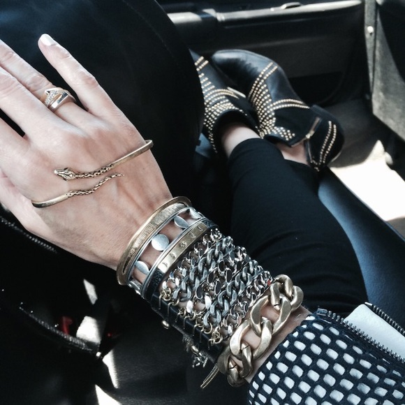 Jenny Bird Gold Riri Bracelet. - Picture 5 of 5