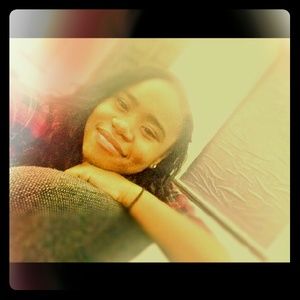 Meet your Posher, Deseree