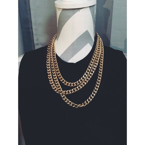 Jewelry - Gold chain necklace!