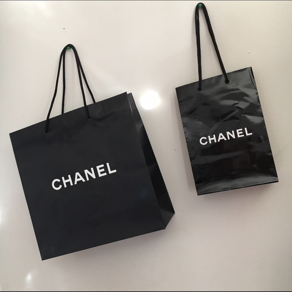 💼small & medium CHANEL shopping bags💼