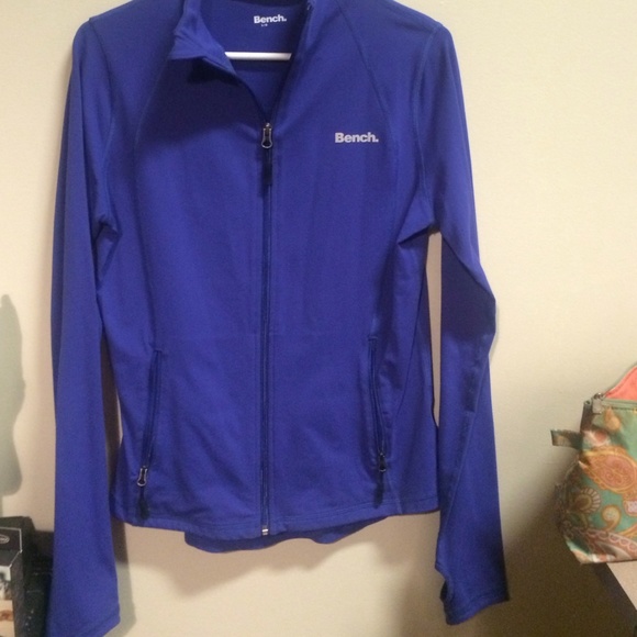 Bench Zip up
