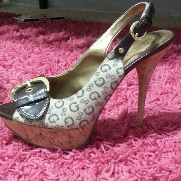 Guess slingback platform heels - Picture 2 of 4