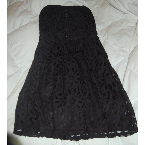 Black strapless dress - Picture 3 of 3