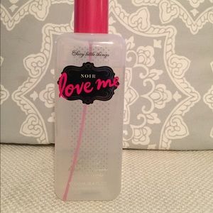 Victoria's Secret Sexy Little things "Love me"
