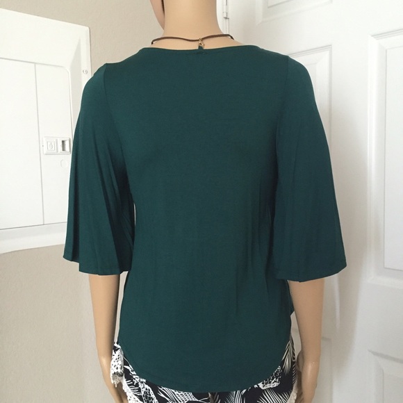 ⭐️5 STAR RATED REYNA necklace top - Picture 7 of 8