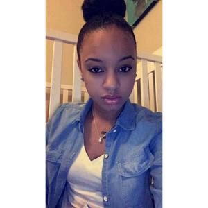 Meet your Posher, Alisha