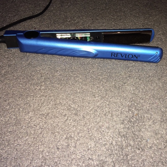 revlon hair straightener