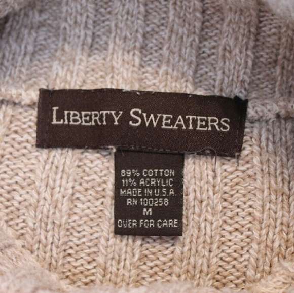 Thick Cream Sweater with Snowflakes - Picture 4 of 5