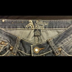 Antique Rivet jeans