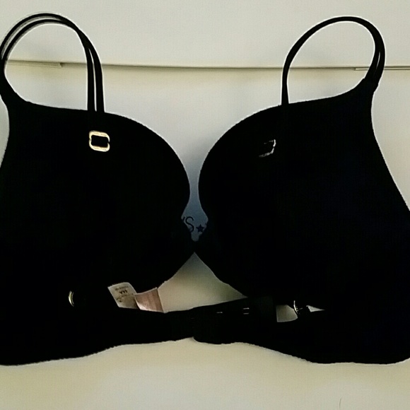 ***SOLD*** Very Sexy Victoria Secret 34A bra - Picture 3 of 4