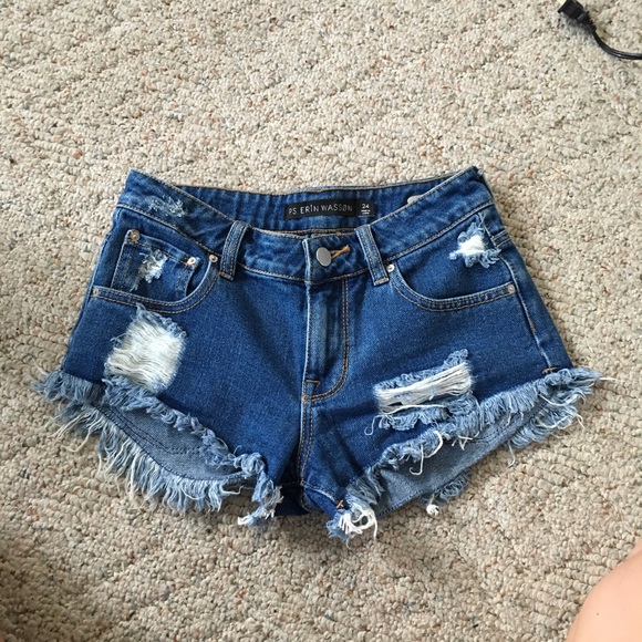 NWOT jean shorts 🌸