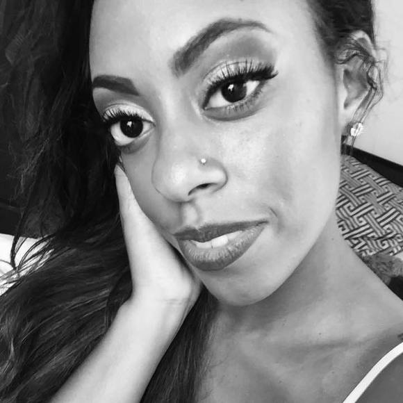 Meet your Posher, Jazmin