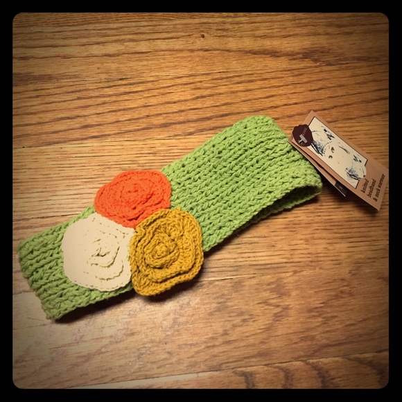 CC Exclusives Accessories - CC Exclusives Knitted Headband and Neck Warmer New