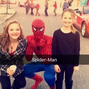 Meet your Posher, Candra