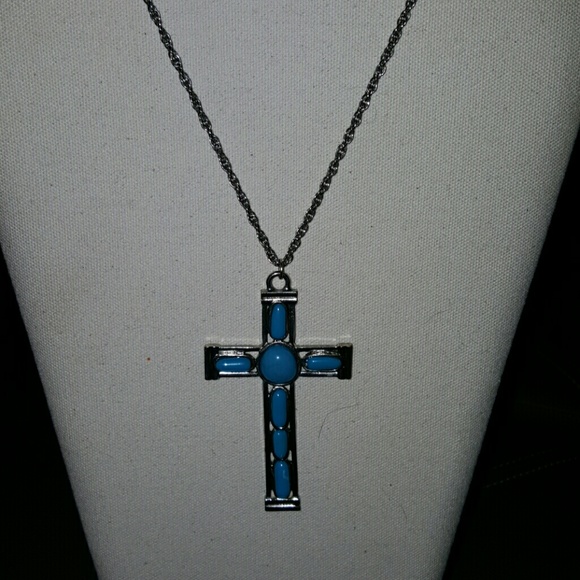 Long statement chain with cross.