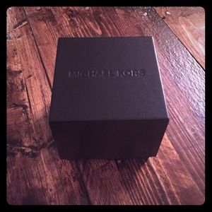Michael Kors Box