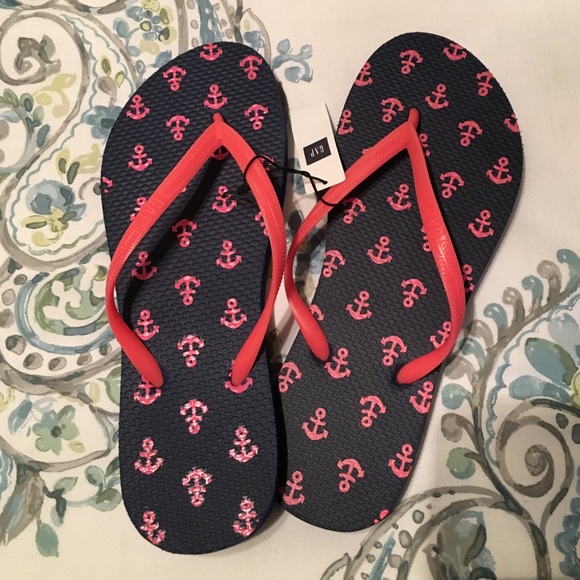 NWT Navy & Coral anchor flip flops