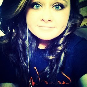 Meet your Posher, Skylar