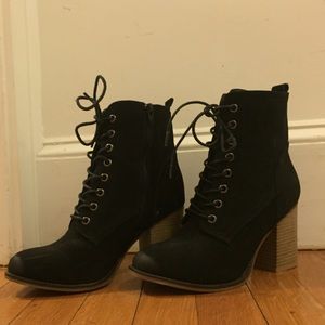 JustFab Heeled Black Booties