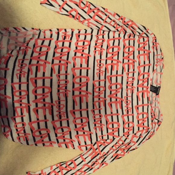 Three quarter length shirt