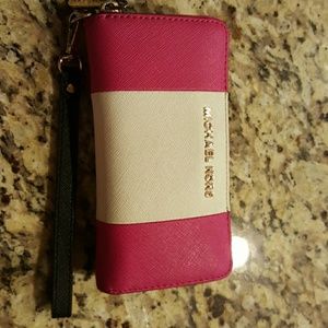 Michael kors wallett